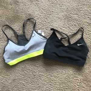 Nike sports bra bundle